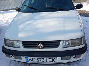 Авто Volkswagen Passat Variant 1996 № 8521174