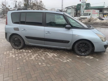Авто Renault 4 2003 № 8521183