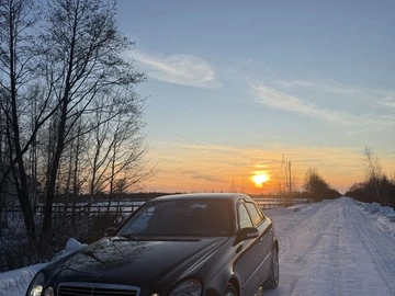 Авто Mercedes 320 2004 № 8521192