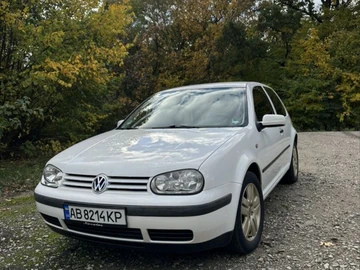 Авто Volkswagen Golf 2001 № 8521201