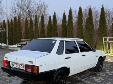 Авто ВАЗ 21099 1993 № 8521306