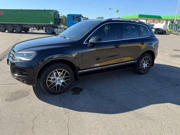 Авто Volkswagen Touareg 2011 № 8521334
