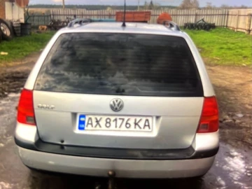 Авто Volkswagen Golf 2000 № 8521384