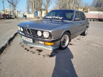 Авто BMW 5 Серия 1985 № 8521395