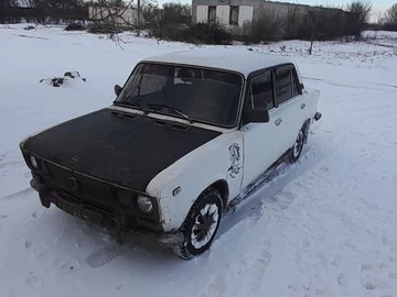 Авто ВАЗ 2103 1988 № 8521409