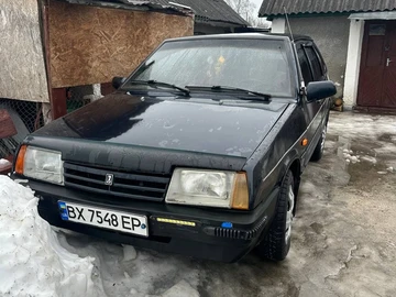 Авто ВАЗ 21093 1993 № 8521494