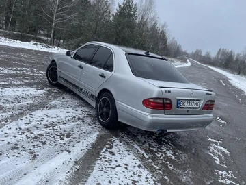 Авто Mercedes 220 2001 № 8521554