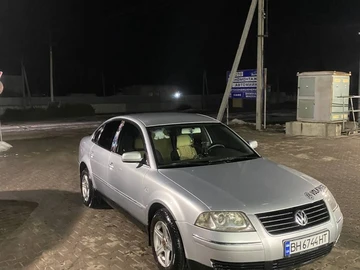 Авто Volkswagen Passat Sedan 2003 № 8521676