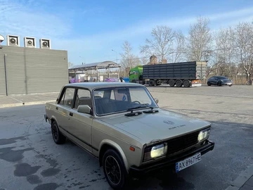 Авто ВАЗ 2105 1992 № 8521732