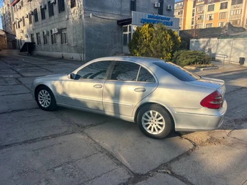 Авто Mercedes E Серия 2002 № 8522012