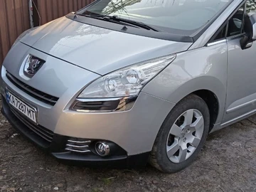 Авто Peugeot 5008 2010 № 8522052
