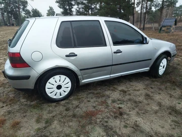 Авто Volkswagen Golf 2002 № 8522138