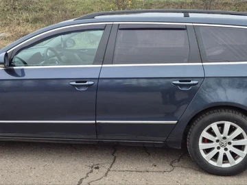 Авто Volkswagen Passat Variant 2007 № 8522148