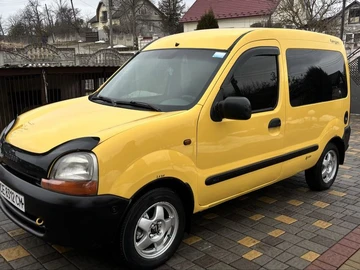 Авто Renault Kangoo Passenger 2000 № 8522190