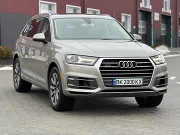 Авто Audi Q7 2016 № 8522312