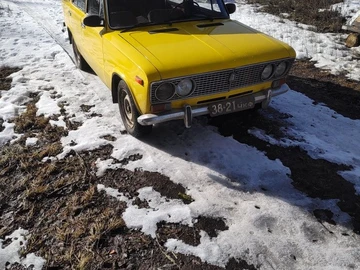 Авто ВАЗ 2103 1983 № 8522326