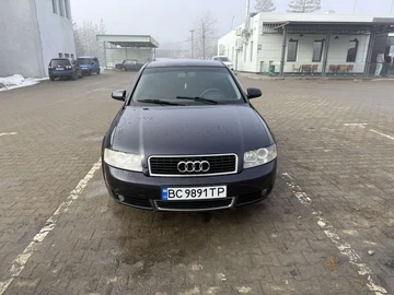 Авто Audi A4 2002 № 8522403