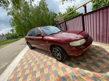 Авто Daewoo Nubira 1998 № 8522408