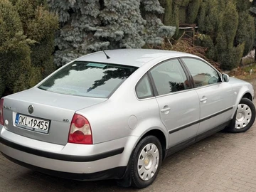 Авто Volkswagen Passat Sedan 2002 № 8522751