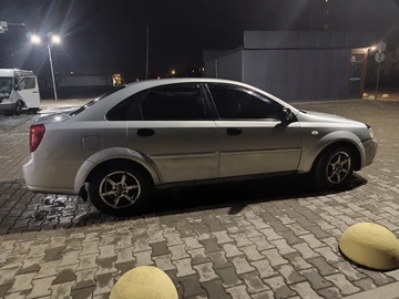 Авто Chevrolet Lacetti 2004 № 8522810