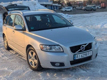 Авто Volvo V50 2011 № 8522865