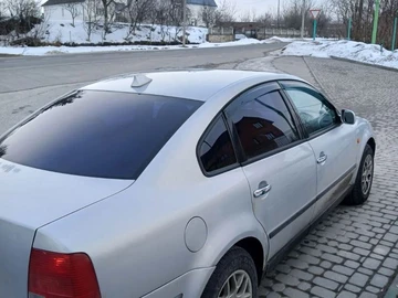 Авто Volkswagen Passat Sedan 1997 № 8522958