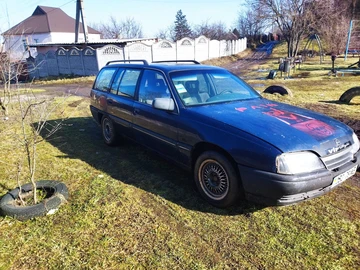Авто Opel Omega 1988 № 8523142