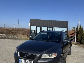 Авто Volvo V50 2008 № 8523143