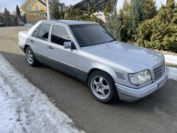 Авто Mercedes E Серия 1993 № 8523245