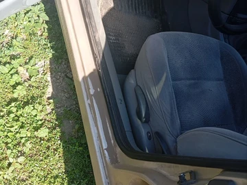 Авто Renault Laguna 1998 № 8523405