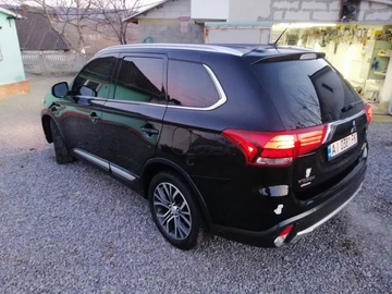 Авто Mitsubishi Outlander 2016 № 8523463