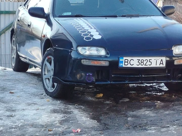 Авто Mazda 323 1995 № 8523505