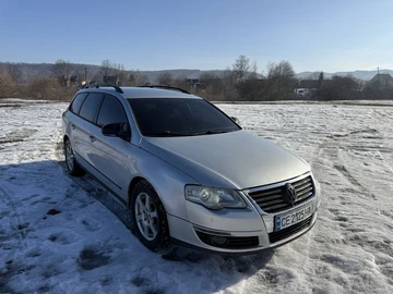 Авто Volkswagen Passat Variant 2005 № 8523515