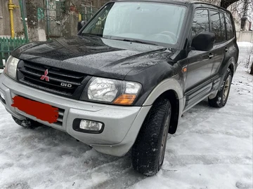 Авто Mitsubishi Pajero 2000 № 8523516