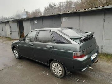 Авто ВАЗ 2112 2002 № 8523680