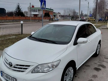 Авто Toyota Corolla 2013 № 8523912