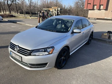 Авто Volkswagen Passat Sedan 2012 № 8523916