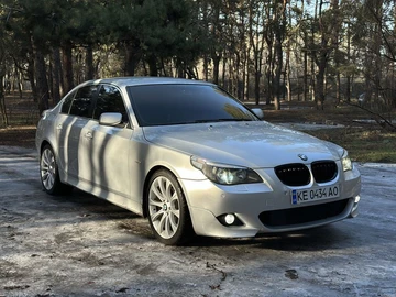 Авто BMW 5 Серия 2004 № 8523989