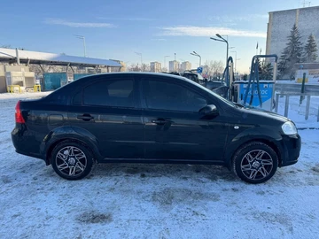 Авто Chevrolet Aveo 2010 № 8524330
