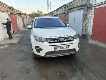 Авто Land Rover Discovery 2017 № 8524410