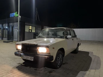 Авто ВАЗ 2107 1996 № 8524426