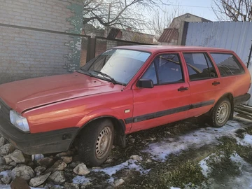 Авто Volkswagen Passat Variant 1988 № 8524801