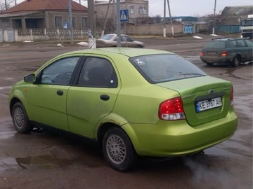 Авто Chevrolet Aveo 2005 № 8524821
