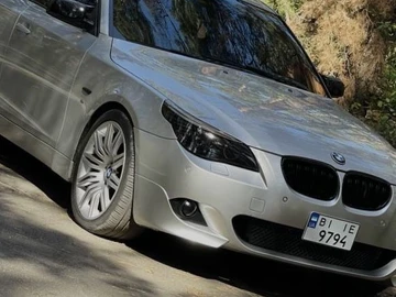 Авто BMW 5 Серия 2003 № 8525004