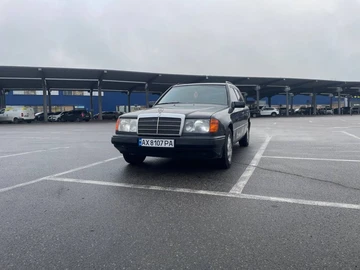 Авто Mercedes W124 1992 № 8525085