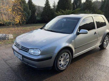 Авто Volkswagen Golf 2003 № 8525092
