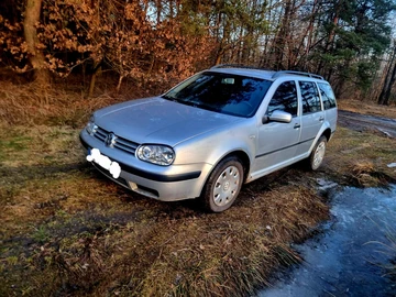 Авто Volkswagen Golf 2002 № 8525208