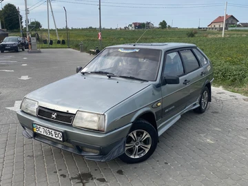 Авто ВАЗ 2109 1992 № 8525211