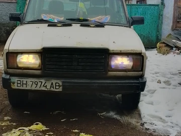 Авто ВАЗ 2107 1995 № 8525261