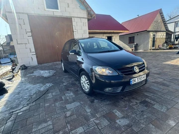 Авто Volkswagen Golf Plus 2006 № 8525275